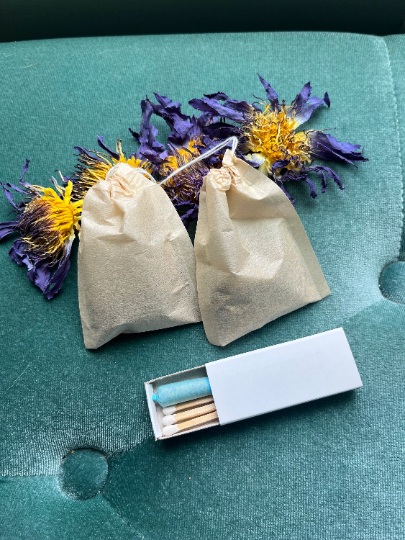 SAMPLE PACK Blue Lotus Herbal Tea (2 Tea Bags) + Mini Lotus Matchbox Set (1 Pre-Roll)